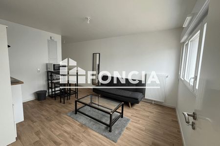 Vue n°3 Appartement 2 pièces T2 F2 à vendre - Rennes (35000)