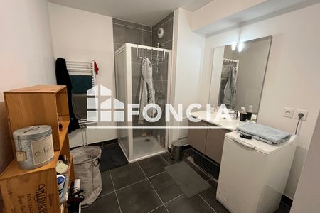 Vue n°3 Appartement 2 pièces T2 F2 à vendre - Villenave D’ornon (33140)