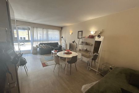 Vue n°3 Studio meublé T1 F1 à louer - Mulhouse (68100)