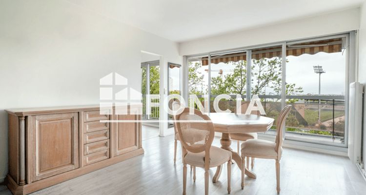 Vue n°1 Appartement 2 pièces à vendre - La Rochelle (17000) 266 000 €
