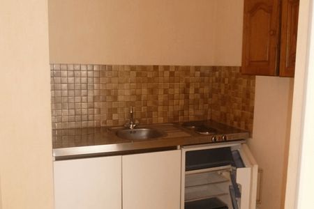 Vue n°3 Appartement 2 pièces T2 F2 à louer - Agen (47000)