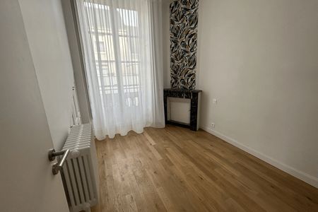 Vue n°3 Appartement 3 pièces T3 F3 à louer - Angers (49100)