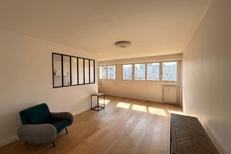 appartement-meuble 3 pièces à louer PARIS 15ᵉ 75015 71.5 m²