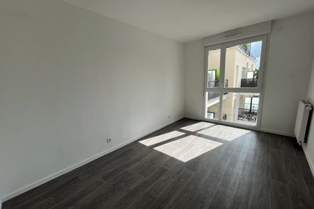 Vue n°2 Appartement 4 pièces T4 F4 à louer - Pontault-combault (77340)