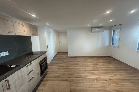 Vue n°2 Appartement 2 pièces T2 F2 à louer - Villeneuve Sur Lot (47300)