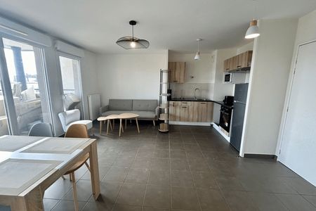 appartement-meuble 3 pièces à louer VILLEURBANNE 69100 57.5 m²