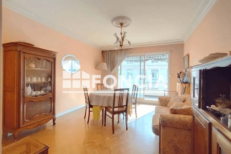 Vue n°3 Appartement 3 pièces à vendre - Lyon 7ᵉ (69007) 385 000 €