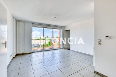 Vue n°3 Appartement 3 pièces T3 F3 à vendre - Bordeaux (33200)