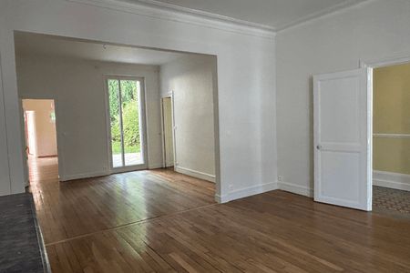 Vue n°2 Maison 7 pièces T7 F7 à louer - Orleans (45000)