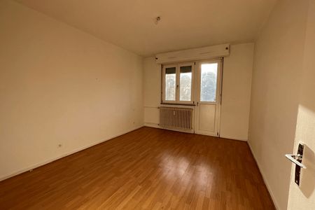 Vue n°3 Appartement 4 pièces à louer - Strasbourg - Neudorf (67100) 830 €/mois cc