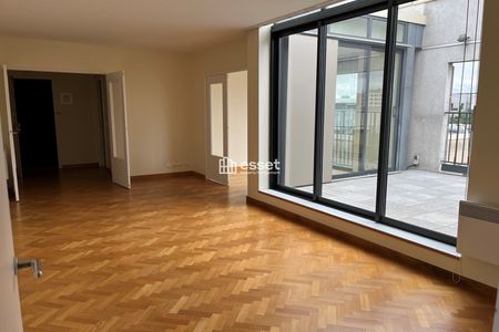 Appartement a louer paris-15e-arrondissement - 5 pièce(s) - 119 m2 - Surfyn
