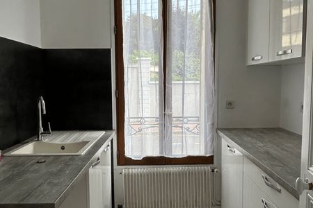 Vue n°2 Maison 2 pièces T2 F2 à louer - Saint Maur Des Fosses (94100)