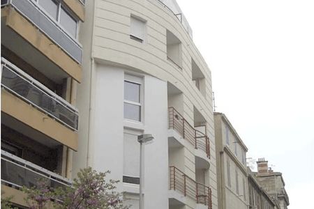 Vue n°3 Appartement 2 pièces T2 F2 à louer - Marseille 5ᵉ (13005)