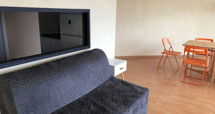 appartement-meuble 2 pièces à louer RENNES 35000 52.1 m²