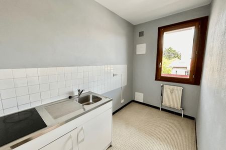 appartement 1 pièce à louer BRON 69500