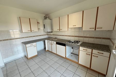 Vue n°3 Appartement 2 pièces T2 F2 à louer - Saint-jean (31240)