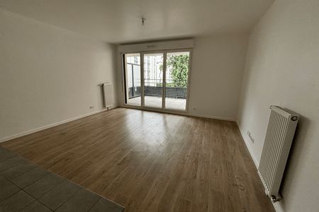 Vue n°2 Appartement 3 pièces T3 F3 à louer - Fontenay Le Fleury (78330)