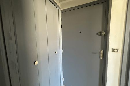 Vue n°2 Appartement 2 pièces T2 F2 à louer - Digne-les-bains (04000)