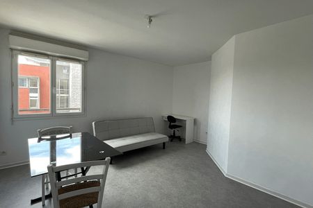 appartement-meuble 1 pièce à louer LE HAVRE 76600 24.8 m²