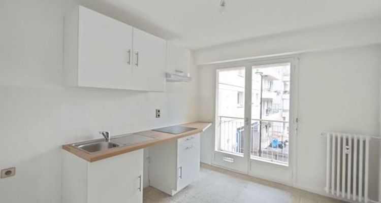 appartement 2 pièces à louer ANTIBES 06600 55.75 m²