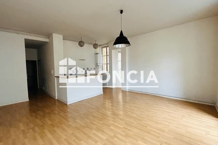 Vue n°2 Appartement 4 pièces T4 F4 à vendre - Bordeaux (33000)