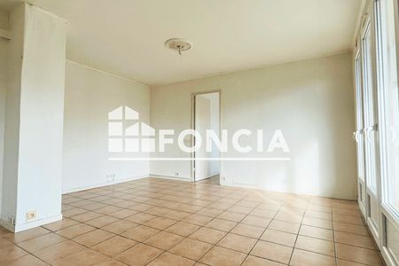 appartement 3 pièces à vendre BRON 69500 56.76 m²