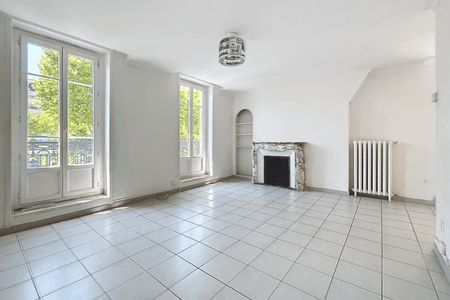 Vue n°2 Appartement 2 pièces T2 F2 à louer - Beziers (34500)