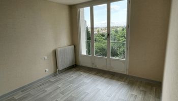 appartement 2 pièces à louer LE COTEAU 42120 37.2 m²