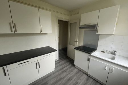 Vue n°2 Appartement 3 pièces T3 F3 à louer - Tours (37000)