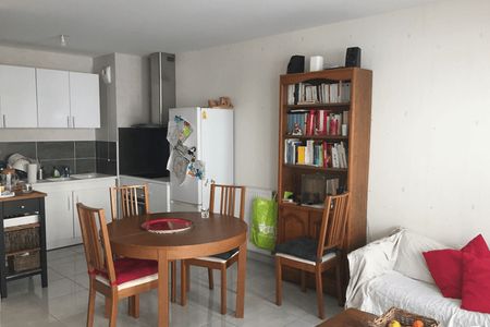 Vue n°2 Appartement 3 pièces T3 F3 à louer - Dijon (21000)