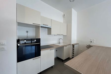 Vue n°2 Appartement 2 pièces T2 F2 à louer - Villefranche Sur Saone (69400)