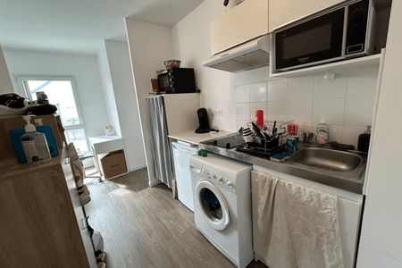 Vue n°3 Appartement 2 pièces T2 F2 à louer - Rennes (35000)