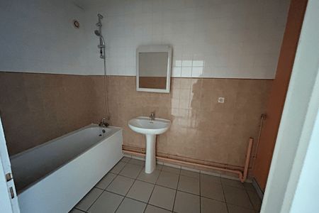 Vue n°3 Appartement 2 pièces T2 F2 à louer - Grenoble (38000)