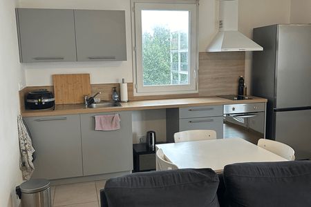 Vue n°3 Appartement 2 pièces T2 F2 à louer - Rennes (35000)