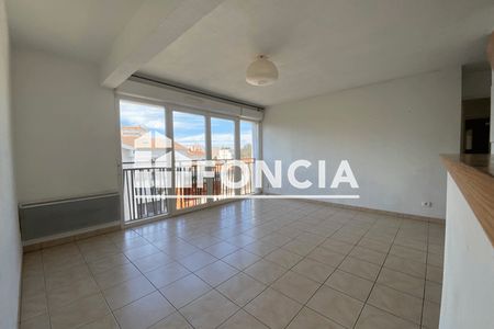 appartement 3 pièces à vendre BORDEAUX 33300 55.27 m²