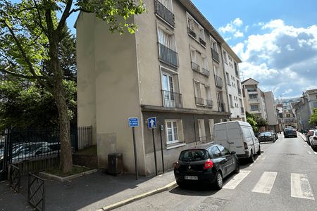 Vue n°2 Appartement 2 pièces T2 F2 à louer - Argenteuil (95100)