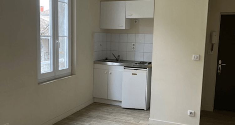 appartement 1 pièce à louer ANGOULEME 16000 21.9 m²