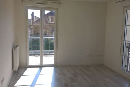 Vue n°3 Appartement 3 pièces T3 F3 à louer - Franconville (95130)