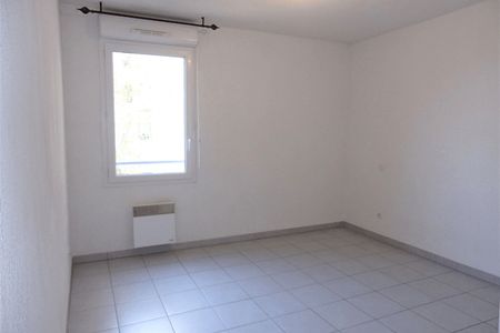 Vue n°3 Appartement 2 pièces T2 F2 à louer - Avignon (84000)