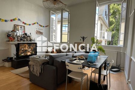 Vue n°2 Appartement 3 pièces à vendre - Rennes (35000) 275 000 €