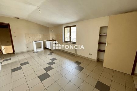 Vue n°2 Appartement 4 pièces T4 F4 à louer - Reyrieux (01600)