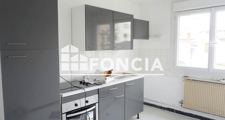 appartement 2 pièces à vendre LA ROCHE SUR YON 85000 52.24 m²
