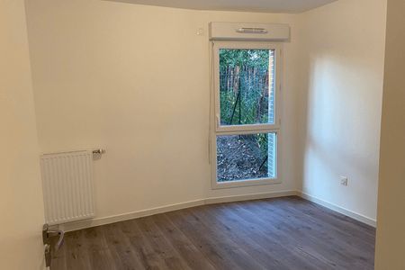 Appartement a louer  - 3 pièce(s) - 61.9 m2 - Surfyn
