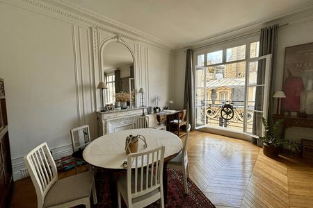 Vue n°2 Appartement meublé 5 pièces T5 F5 à louer - Paris 16ᵉ (75116)