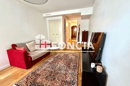 Vue n°3 Appartement 2 pièces T2 F2 à vendre - Paris 14ᵉ (75014)