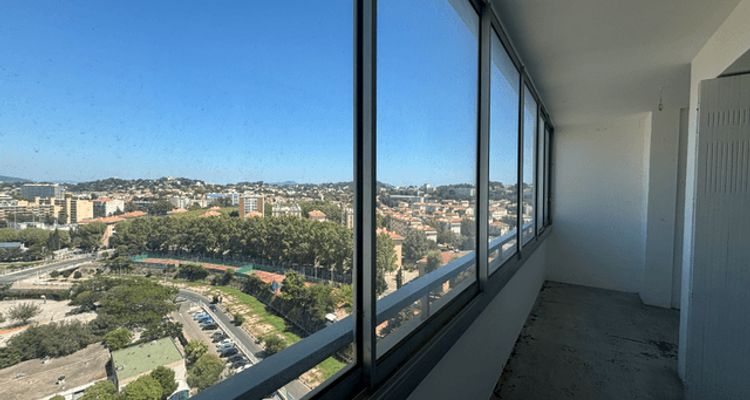 Vue n°1 Appartement 4 pièces T4 F4 à louer - Toulon (83000)