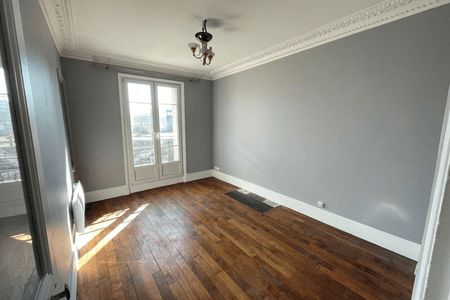 appartement 2 pièces à louer CLICHY 92110 42 m²