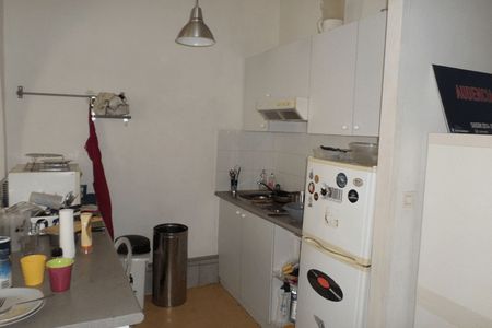 Vue n°3 Appartement 3 pièces à louer - Nantes (44000) 811 €/mois cc