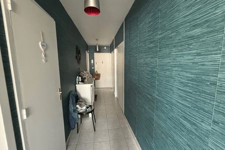 Vue n°2 Appartement 3 pièces T3 F3 à louer - Caen (14000)