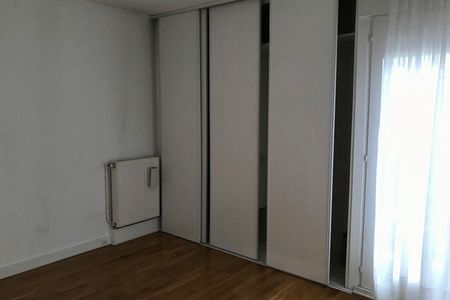 Vue n°3 Appartement 4 pièces T4 F4 à louer - Fourqueux (78112)